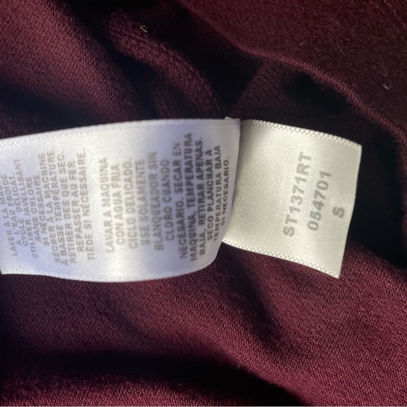 SPLENDID Cowl Neck Burgundy long Sleeve Sweater size S - Picture 8 of 8